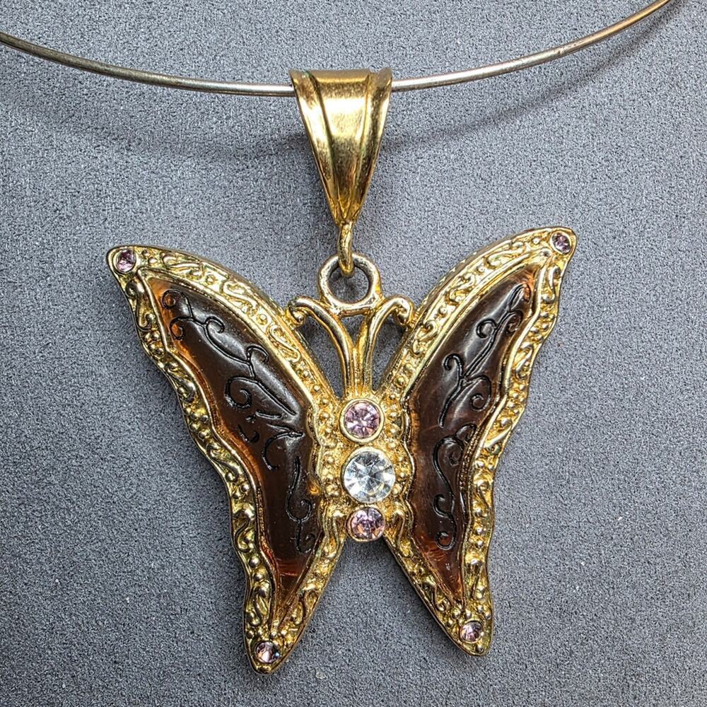 Vintage Large Gold Tone Butterfly Pendant Rhinestone Textured Statement 452 - Picture 2 of 9